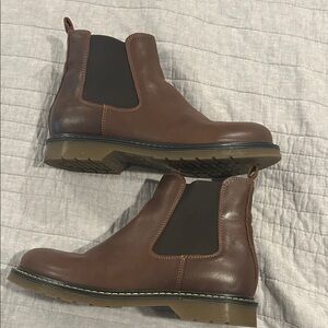 Women’s  Brown leather Chelsea Boots size 40